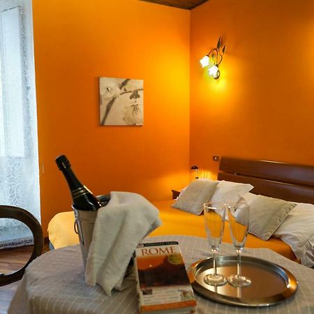 Gregoriana House - Appartamento Con Vista Su Roma Bagian luar foto