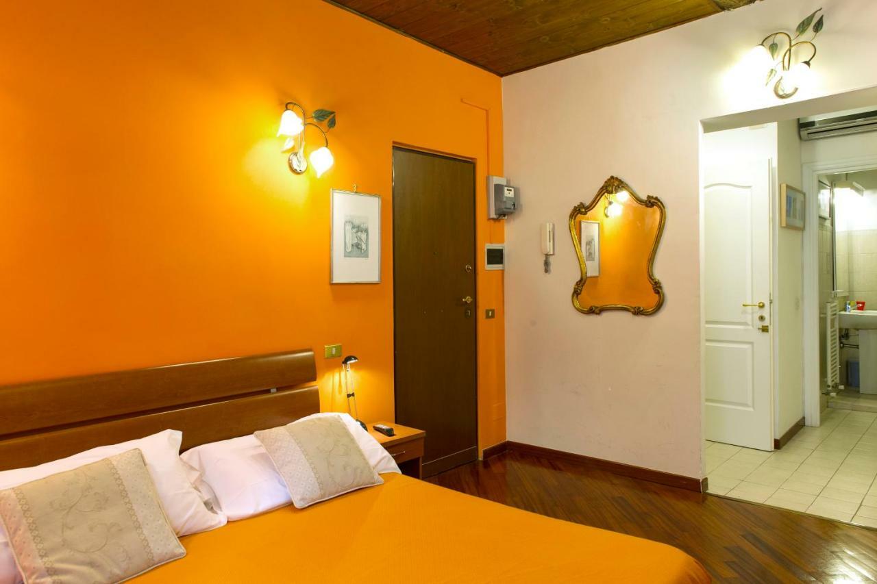 Gregoriana House - Appartamento Con Vista Su Roma Bagian luar foto